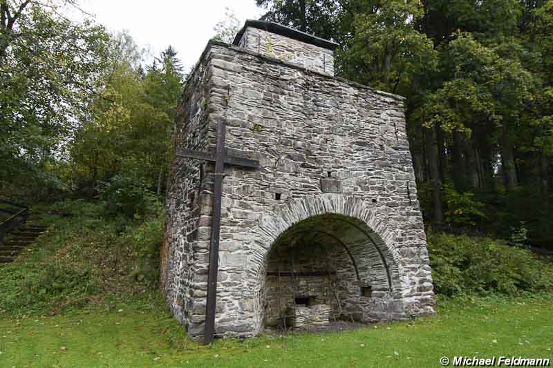 Historischer Hochofen und Hammerherrenhaus Schmalzgrube