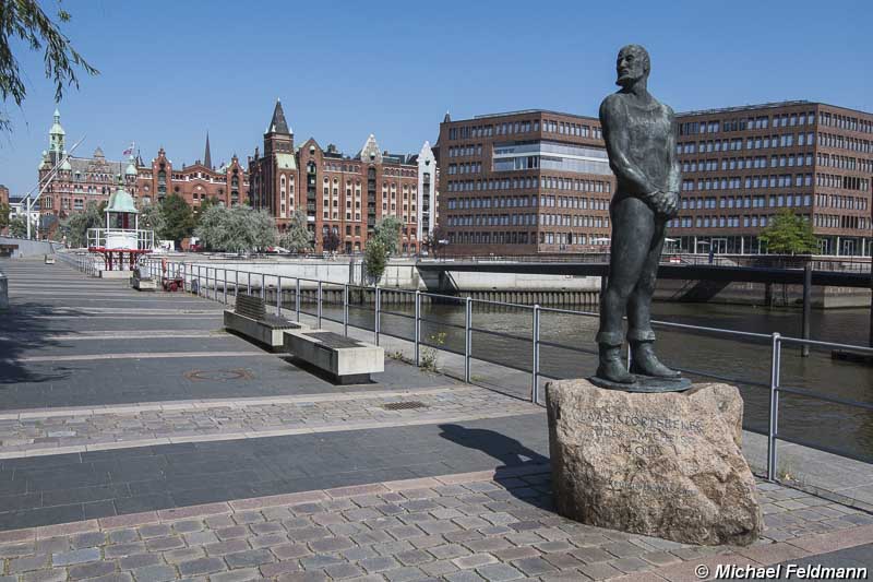 Störtebeker-Statue in der HafenCity