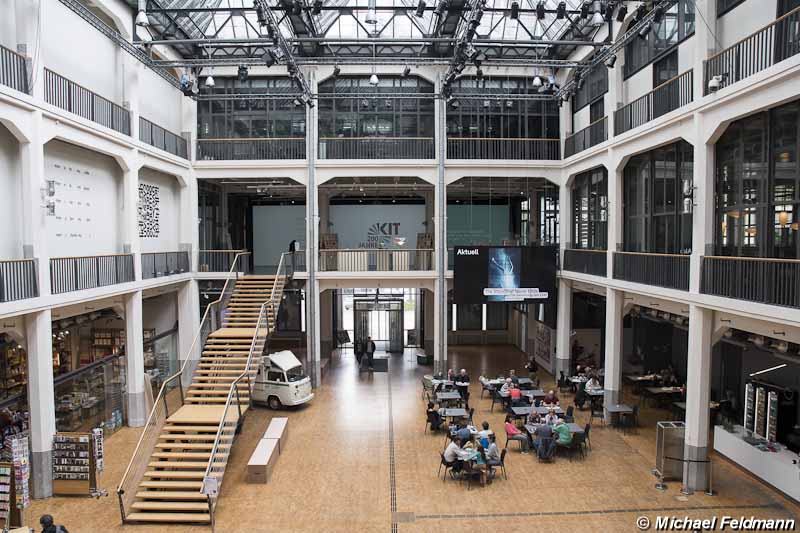 Zentrum für Kunst und Medien