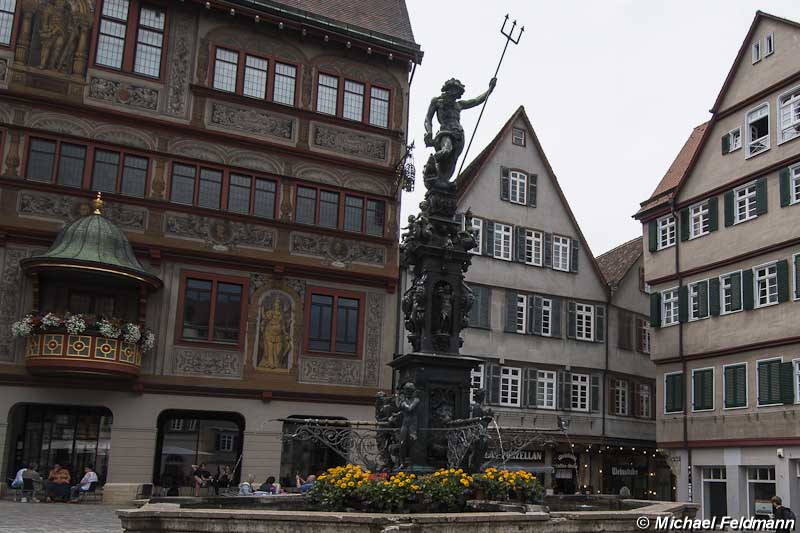 Neptunbrunnen auf dem Marktplatz in Tübingen